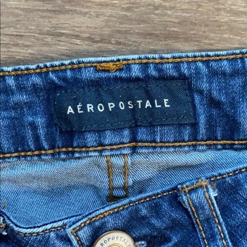 Aeropostale The Norma Jean size 6 high rise